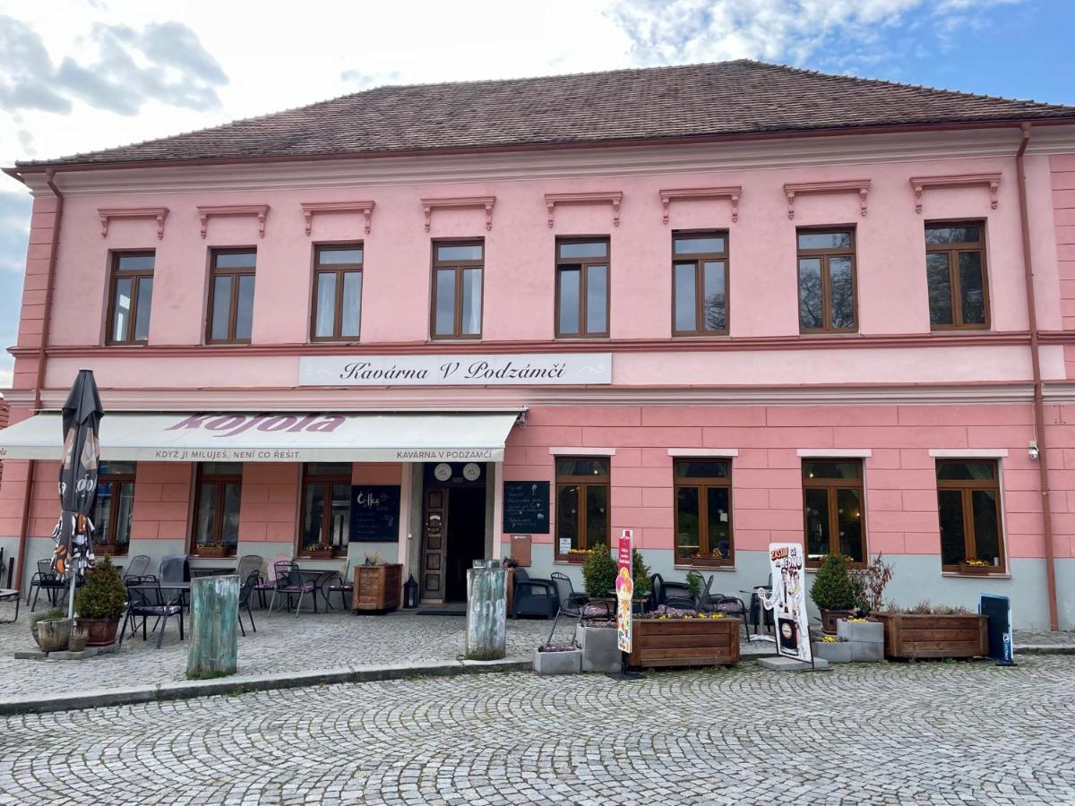 Apartmany V Podzamci V Blizkosti Zamku Blatná Exterior photo