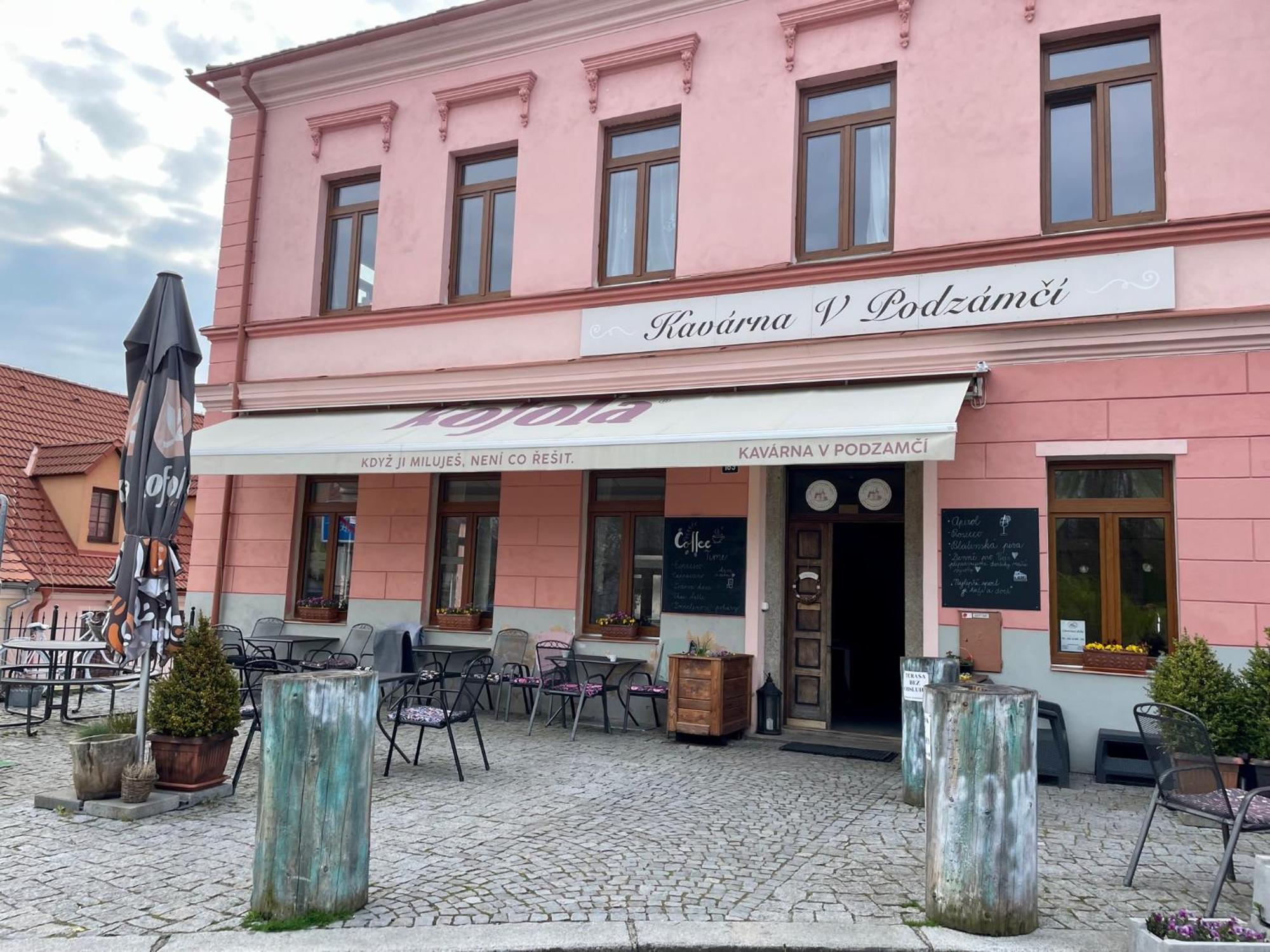 Apartmany V Podzamci V Blizkosti Zamku Blatná Exterior photo