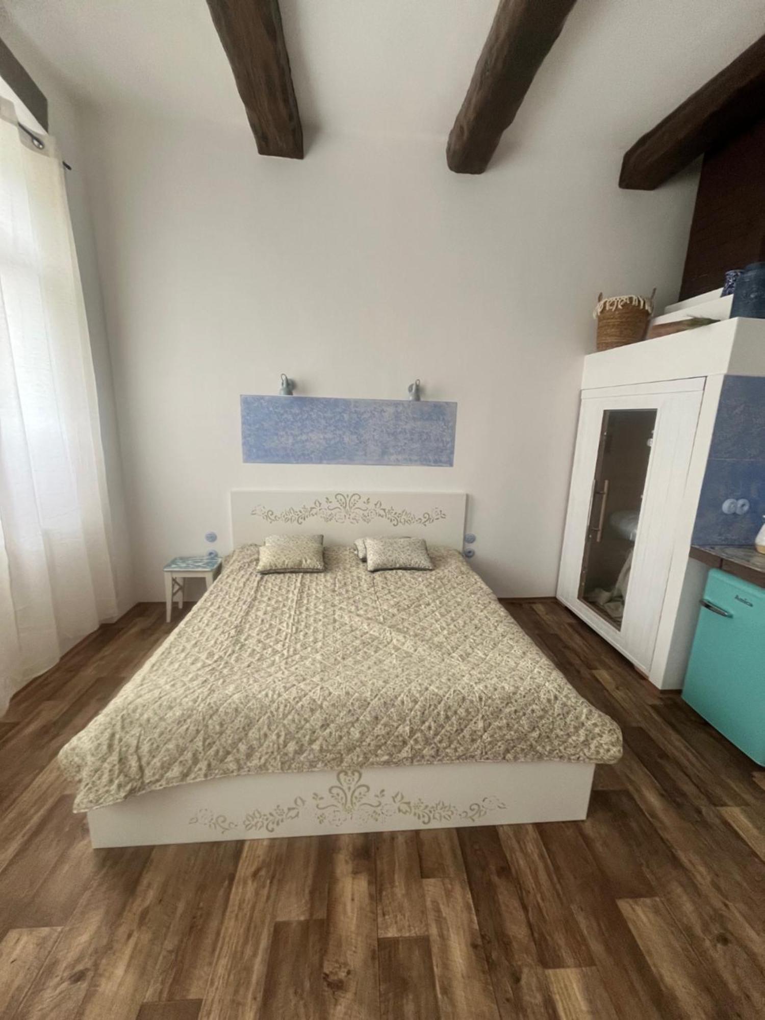 Apartmany V Podzamci V Blizkosti Zamku Blatná Exterior photo